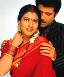 Anil Kapoor and Kajol in Hum Aapke Dil Mein Rahte Hain