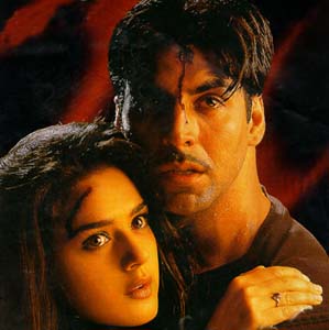 Preity Zinta and Akshay Kumar in Sangharsh