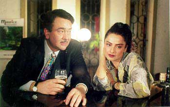 Rekha and Randhir Kapoor in Mother