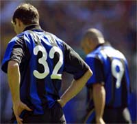 Inter Milan's Christian Vieri (L) and Brazilian team mate Ronaldo seen during a Serie A clash against Lazio