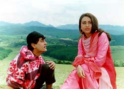 Aamir khan and Karishma Kapoor