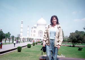 Jeanette Clinger, vocalist